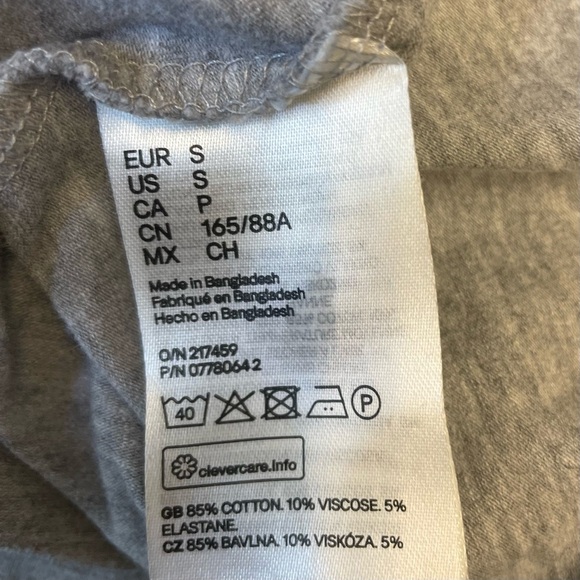 H&M embroidered Aztec Mexican grey short sleeve crew neck Tshirt womens size S - Picture 6 of 6